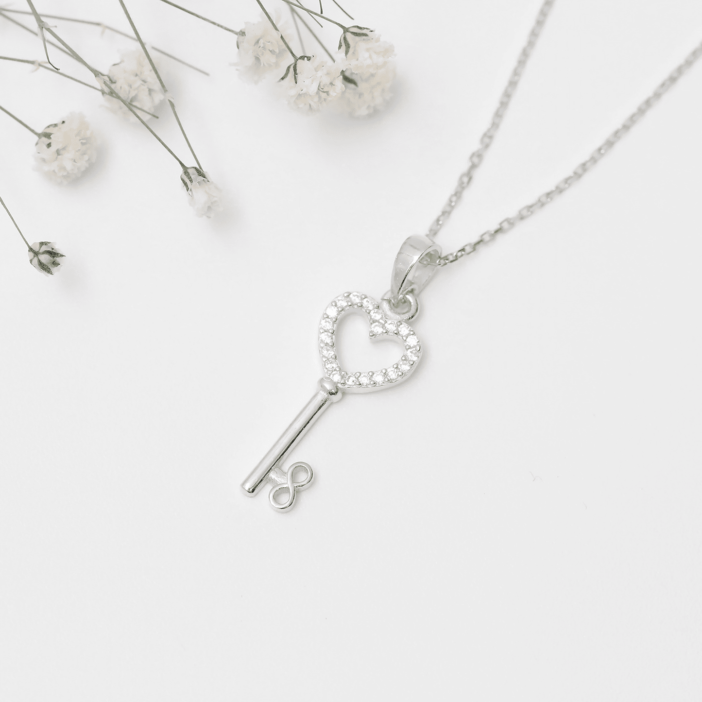 Infinite Key of Love Halskette Halskette
