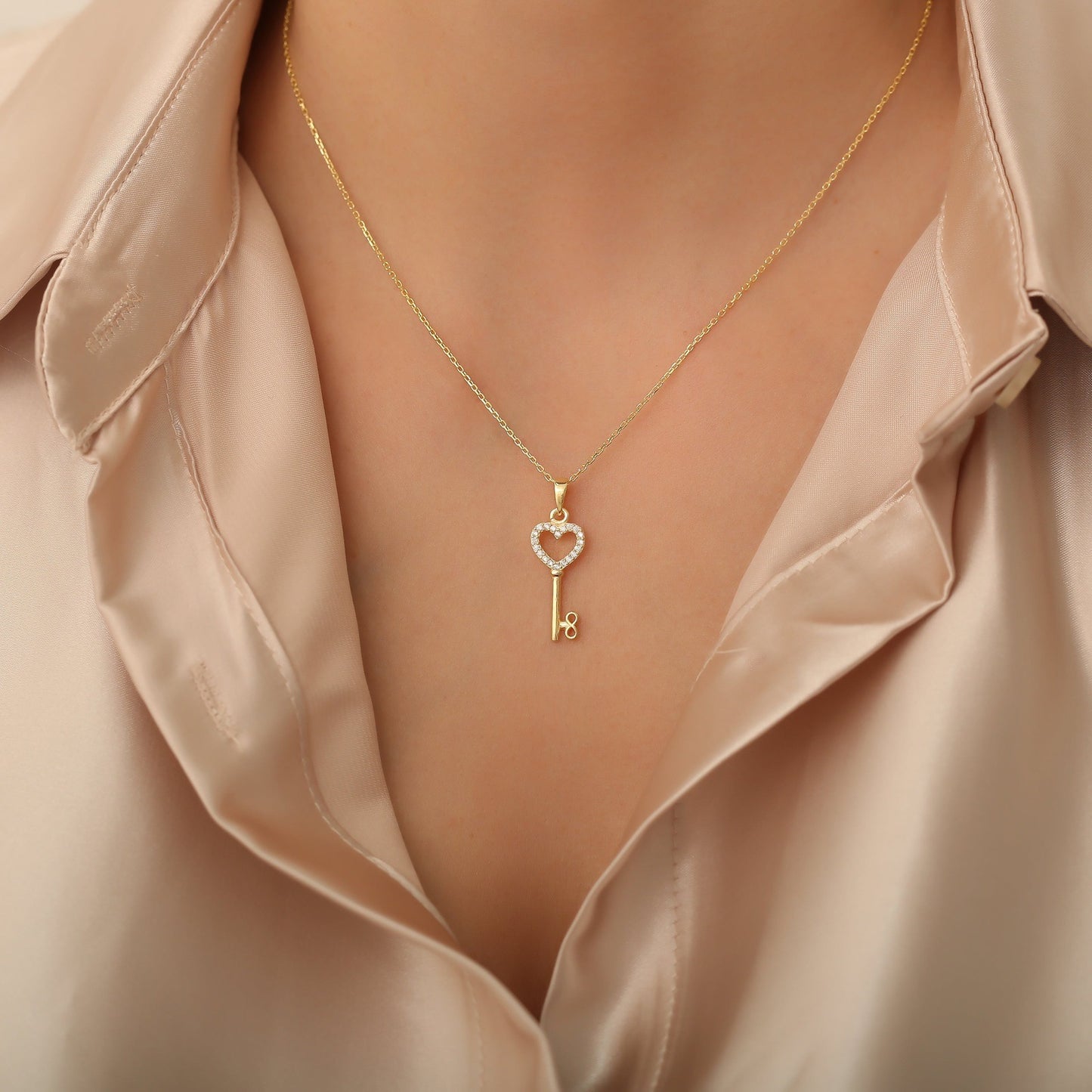 Infinite Key of Love Halskette Halskette