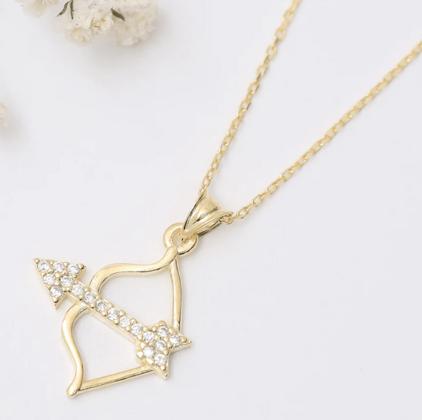 Stylish jewelry with a bow and arrow: The trendsetter of the season - the Bow &amp; Arrow necklace!