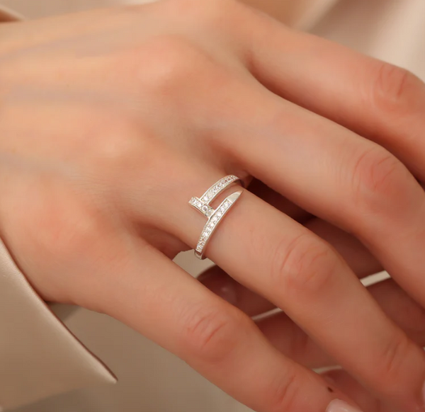 Shiny and modern: the elegance of the shiny edge ring