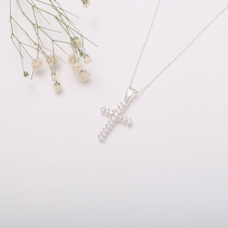 Chross with Shiny Stones Halskette Halskette
